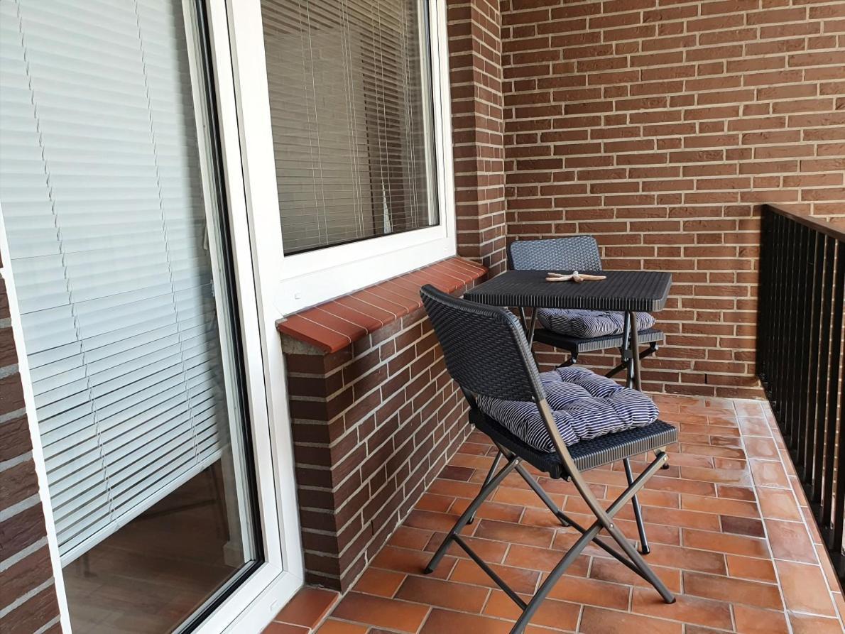 Ferienwohnung Mila Am Meer Neuharlingersiel Exterior foto