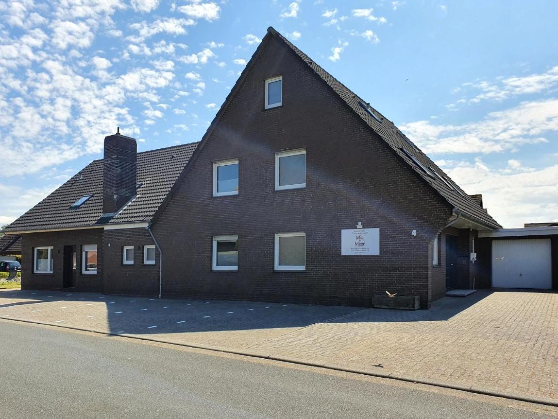 Ferienwohnung Mila Am Meer Neuharlingersiel Exterior foto